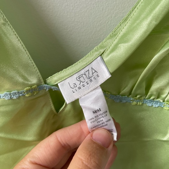 Vintage little slip dress - Picture 3 of 6